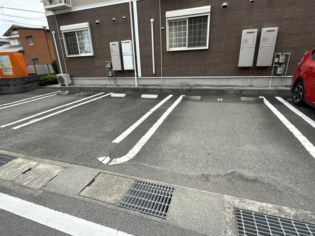 スマイル　タウンＡの駐車場