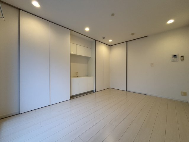 【居間・リビング】 | リブリ・シャルマン | ※同物件・反転タイプの写真です。