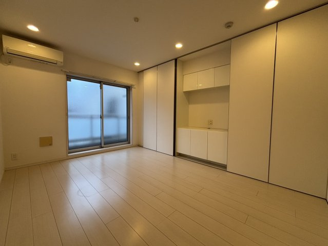 【居間・リビング】 | リブリ・シャルマン | ※同物件・反転タイプの写真です。