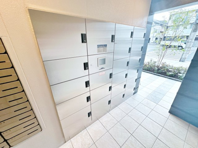 【その他共用部分】 | エスリードレジデンス大阪ザ・クラス | 宅配ボックスです