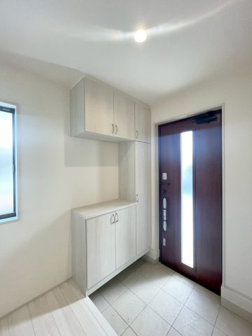 【玄関】 | 前橋市川曲町　2号棟