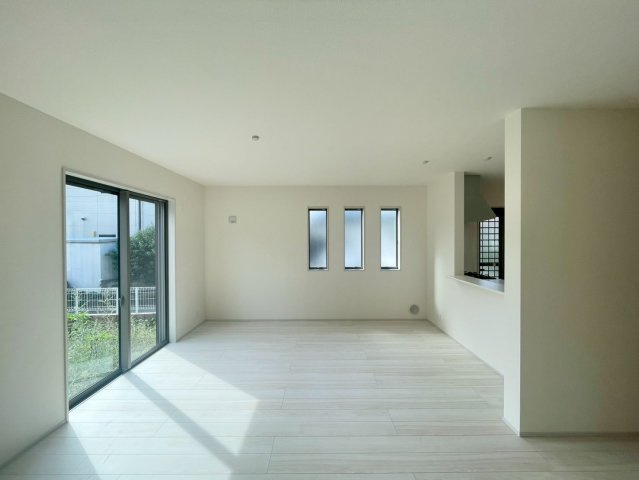 【居間・リビング】 | 前橋市川曲町　2号棟