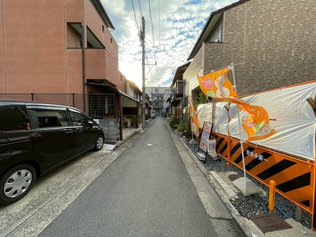 二人司町　新築参考プランA　建築条件付土地の前面道路含む現地写真