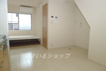 広島市安佐北区口田１丁目のアパートの寝室