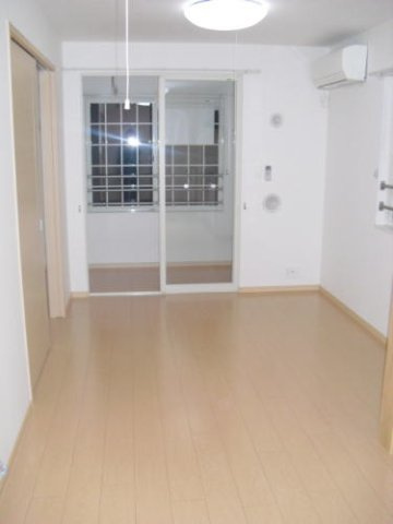 ポライトリ－　ＫⅠの居間・リビング