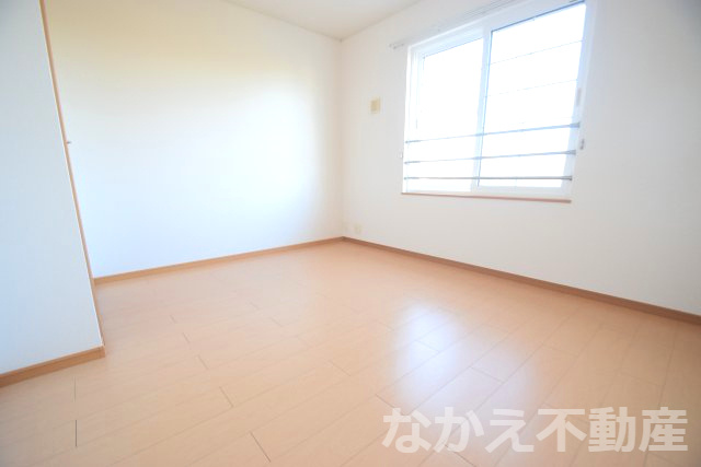 【寝室】 | 落ち着いた色調の寝室です