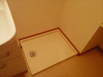 【内装】 | セイント・テツ | 内装は落ち着いています