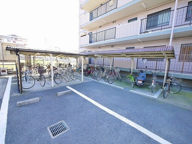 ル・ソレイユ（田井庄町）のその他共用部分|自転車置き場