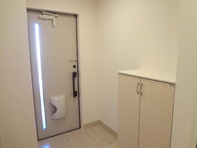 ポップ・メゾンの玄関|玄関