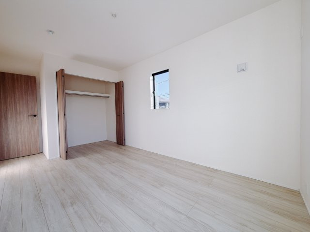 【新築戸建】前橋朝日町2丁目25-1期の洋室|■2階洋室｜子供部屋のメリットは「自立心を養うことができる」「自分で整理整頓できるようになる」そして、お子様が成長した際には「プライバシーを確保できる」といい事だらけ♪