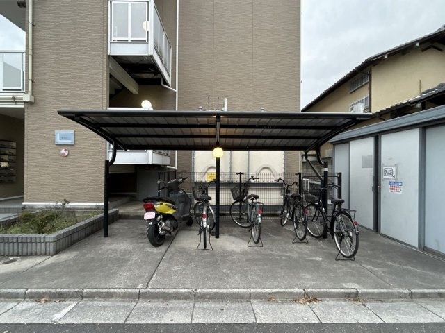 レオパレスカリンのその他