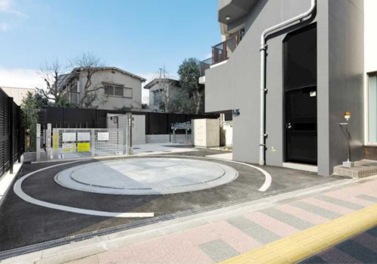 ステラメゾン三軒茶屋　駅近　高層階　ファミリータイプの駐車場