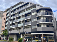 フェニシア学芸大学の画像