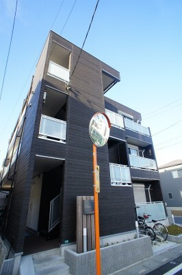 リブリ・ラヴィ・ルミエールの外観|外はこのようになっています