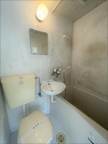 サンライフ赤羽の洗面所|洗面所　内装後