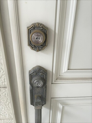 サンライフ赤羽のその他|二重ロック　内装後