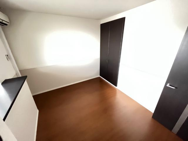 アリウスの内装|洋室