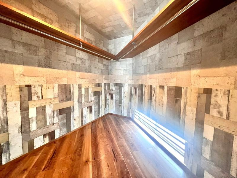 長浜　中古戸建　（高床式平屋建て+はなれ）の収納