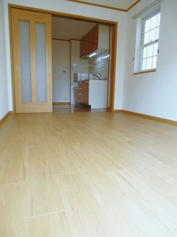 ドルフ・サンフラワー　Ⅱの居間・リビング|ゆったり過ごせる居間です