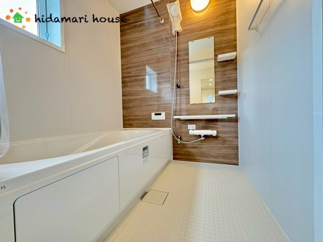 上尾市原市北1丁目　新築戸建　ブルーミング01の浴室