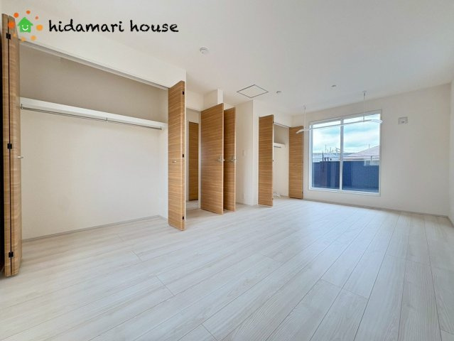 上尾市原市北1丁目　新築戸建　ブルーミング01の寝室