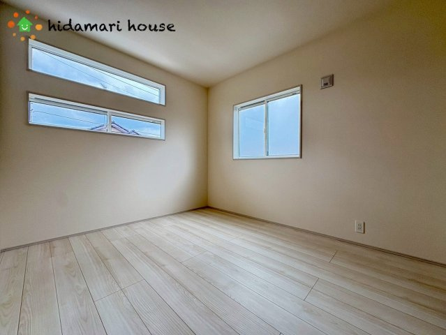 上尾市原市北1丁目　新築戸建　ブルーミング01の洋室