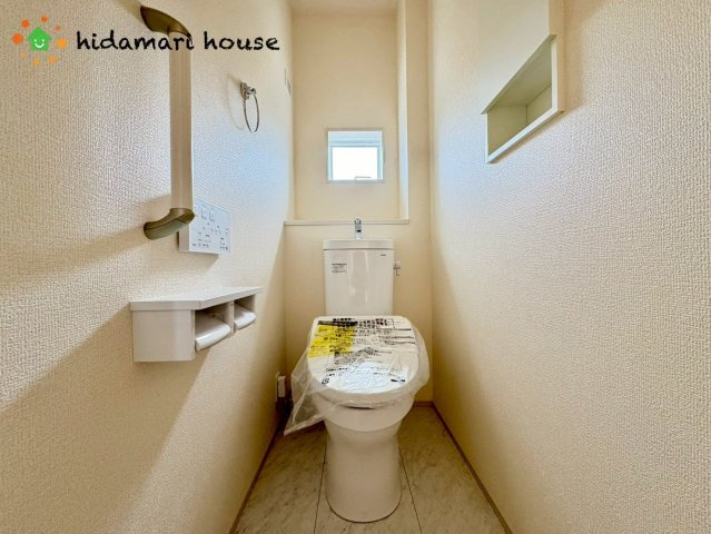上尾市原市北1丁目　新築戸建　ブルーミング01のトイレ