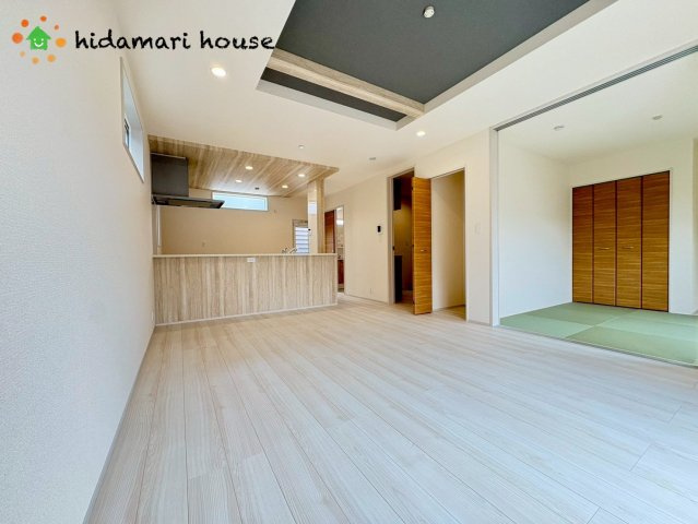 上尾市原市北1丁目　新築戸建　ブルーミング01の居間・リビング