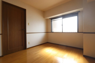 【寝室】 | エクセルフラッツ | 洋室5.5帖