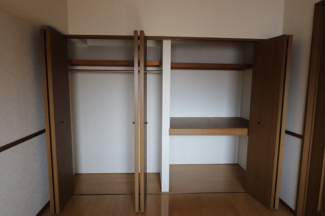 【収納】 | エクセルフラッツ | 5.5条の洋室にも大容量のクローゼット