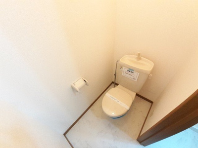 【トイレ】 | フォレスト徳吉 | 清潔感のあるトイレです