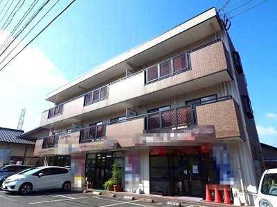 【外観】 | フォレスト徳吉 | お得に住まいをお探しするなら不動産すまラボにお任せ下さい♪
〇現地待合わせOK　〇LINE対応可　〇他社物件持ち込みＯＫ
〇遠隔契約OK　〇お値引き喜んで♪
皆様のお問合せをお待ちしています♪