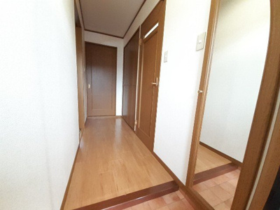 【玄関】 | フォレスト徳吉 | 玄関です