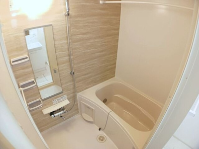 【浴室】 | フレッシュリーＢ | 落ち着いた空間のお風呂です
