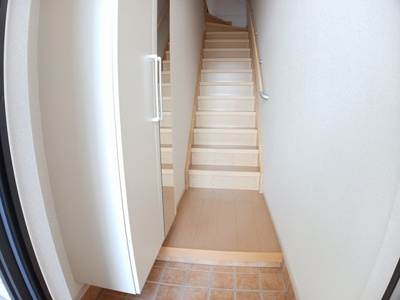 【玄関】 | フレッシュリーＢ | きれいな玄関です