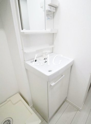 【洗面所】 | エクセラン東立石 | 洗面台です。