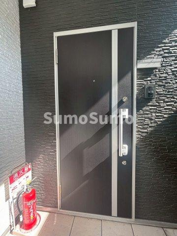 アジール・シエルのエントランス|ゆとりのあるエントランスです