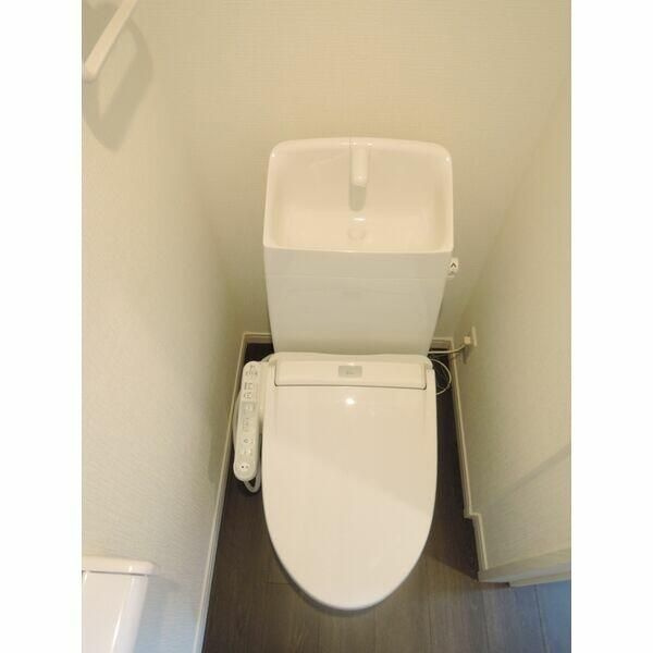 シャンブル大泉学園のトイレ