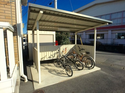 【その他共用部分】 | メイプルリーフ Ａ | 駐輪場