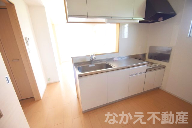 【キッチン】 | コンパクトなキッチンで掃除もラクラク