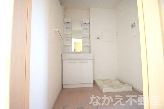 【独立洗面台】 | 朝の身支度には欠かせない独立洗面化粧台