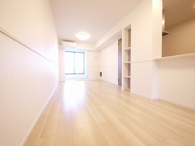 ルナ　ハイツⅤの居間・リビング