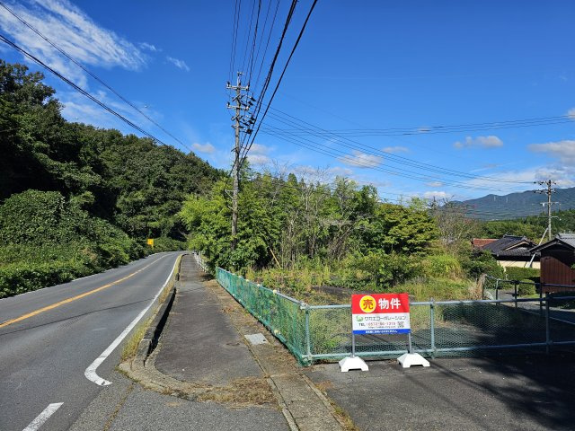 瑞浪市稲津町小里の売地の前面道路含む現地写真