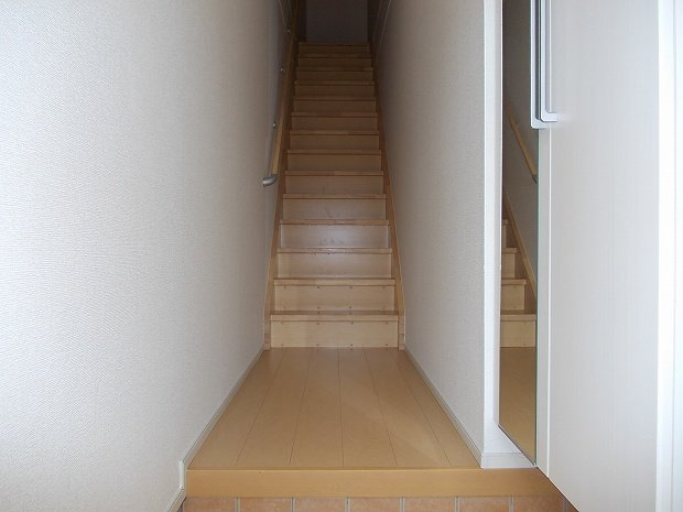 ココアガーデンの玄関