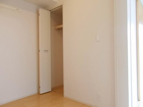 ソリッソ三条の収納