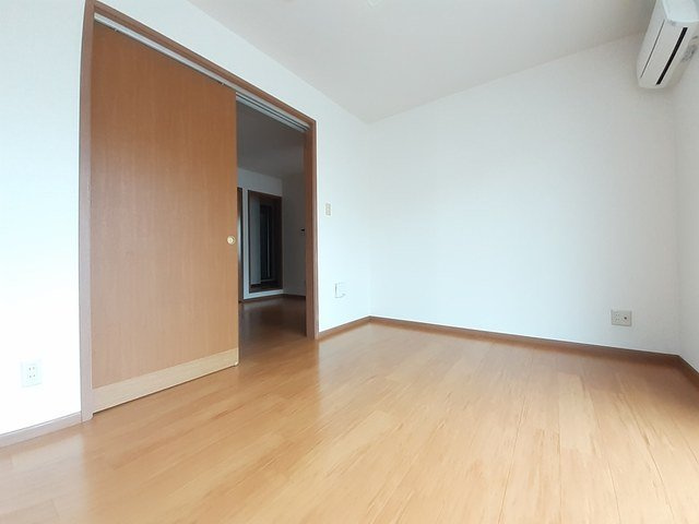 パルトネールＦ１の居間・リビング