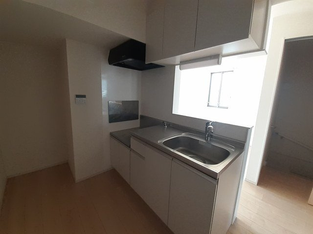 アサノ・モノカーメラのキッチン