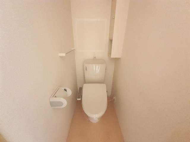 アサノ・モノカーメラのトイレ