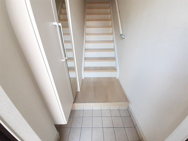 アサノ・モノカーメラの玄関