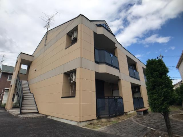 フローラル穂花のエントランス|外観写真（昼）